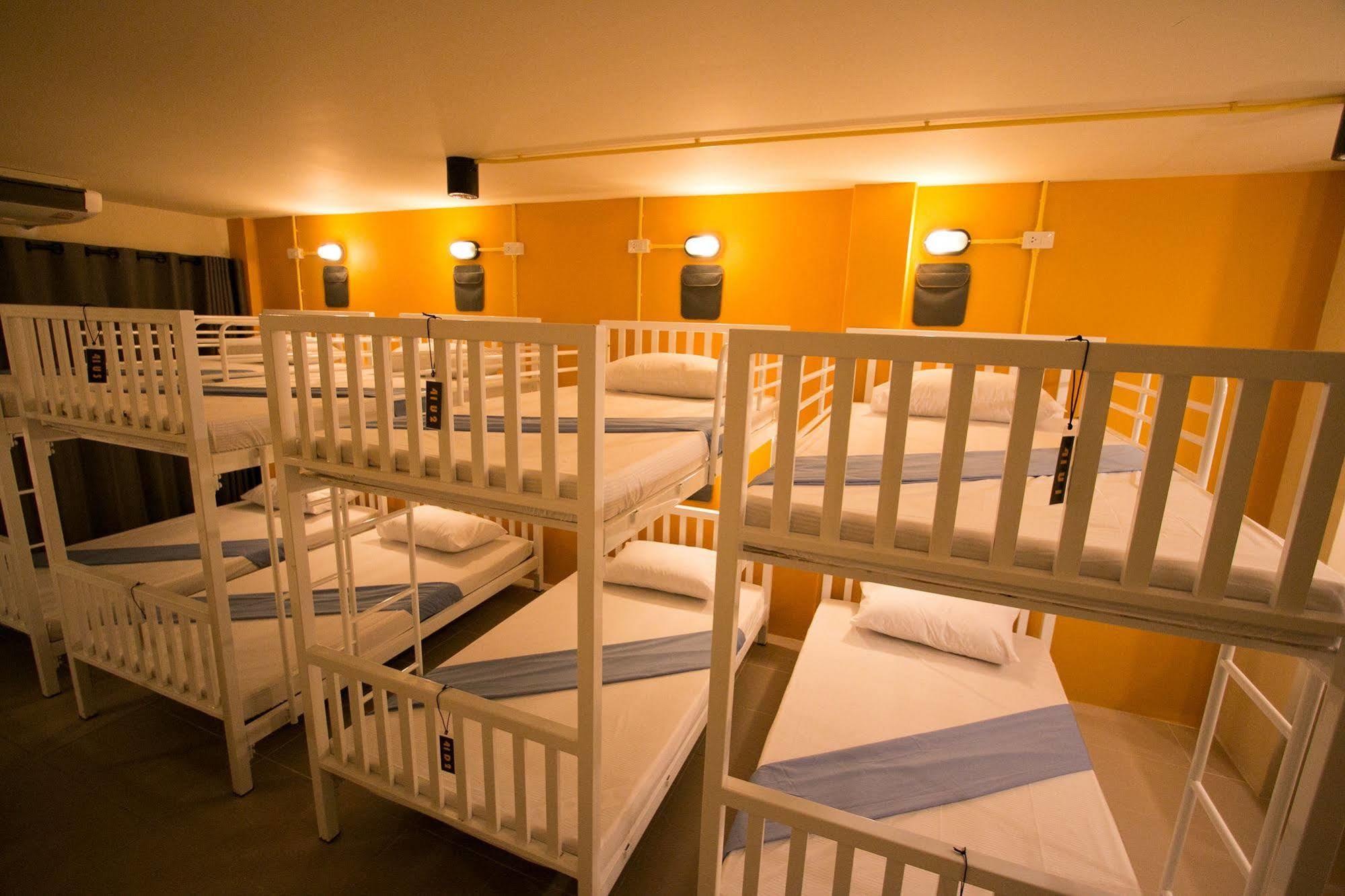 Backpack House Hostel Ao Nang Ngoại thất bức ảnh